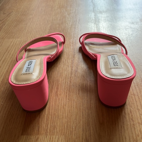 Steve Madden Issy Block Heels in pink - Picture 9 of 9